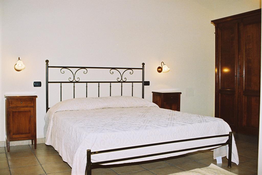 Вилла Agriturismo Satanca Арбус Экстерьер фото